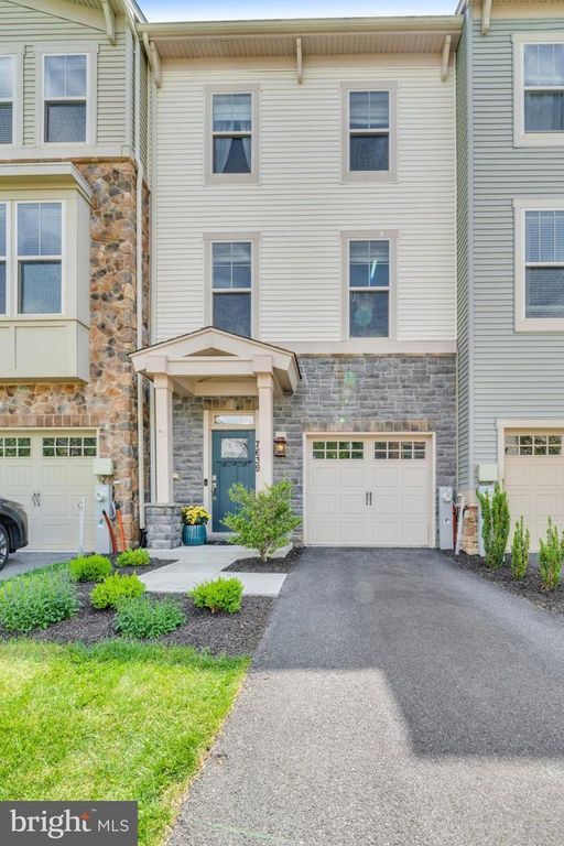 Image 1 of property listing at 7639 LYNDON CT, Glen Burnie, MD 21060