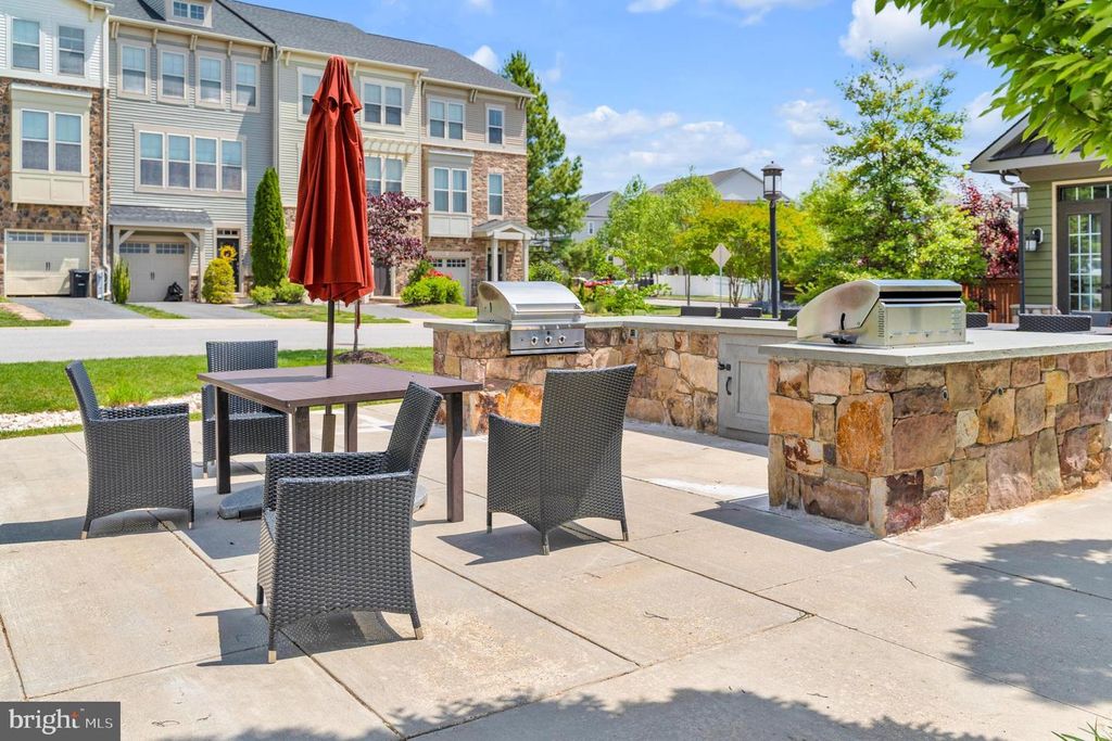 Image 26 of property listing at 7639 LYNDON CT, Glen Burnie, MD 21060
