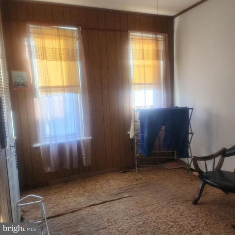 5450 WEBSTER ST, Philadelphia, PA 19143