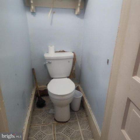 5450 WEBSTER ST, Philadelphia, PA 19143