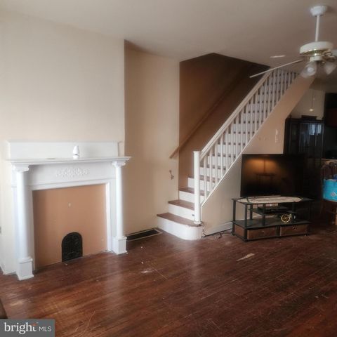 5450 WEBSTER ST, Philadelphia, PA 19143