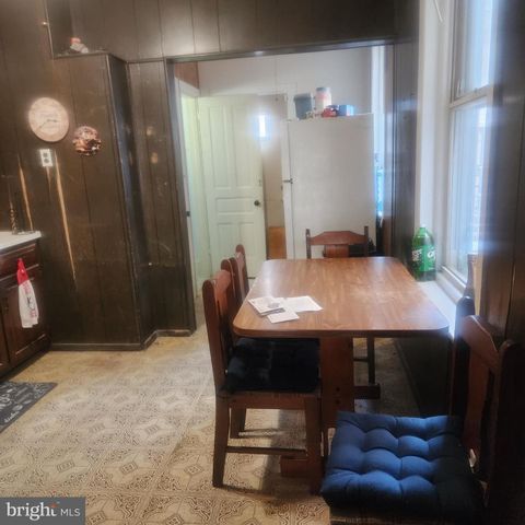 5450 WEBSTER ST, Philadelphia, PA 19143