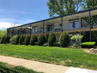 3421 Hillside Drive 24, Royal Oak, MI 48073