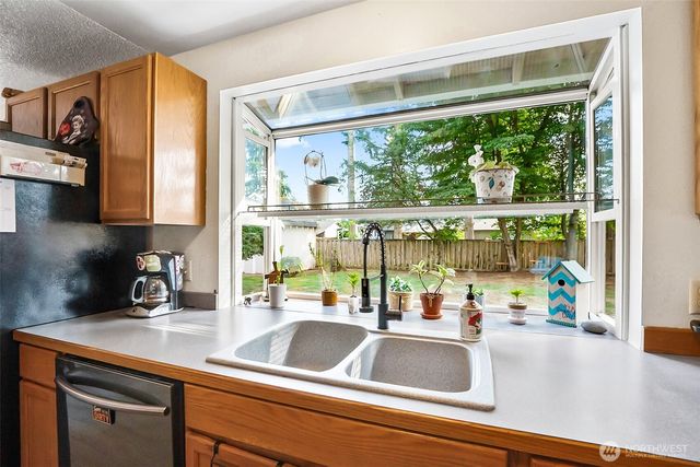 4612 122nd Place NE, Marysville, WA 98271