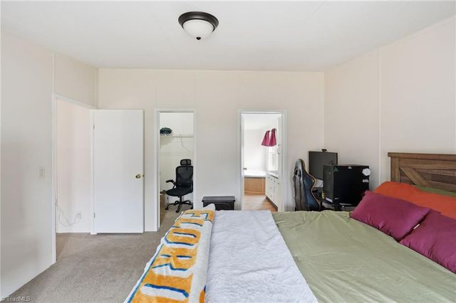 2862 Eagle Point Drive, Trinity, NC 27370