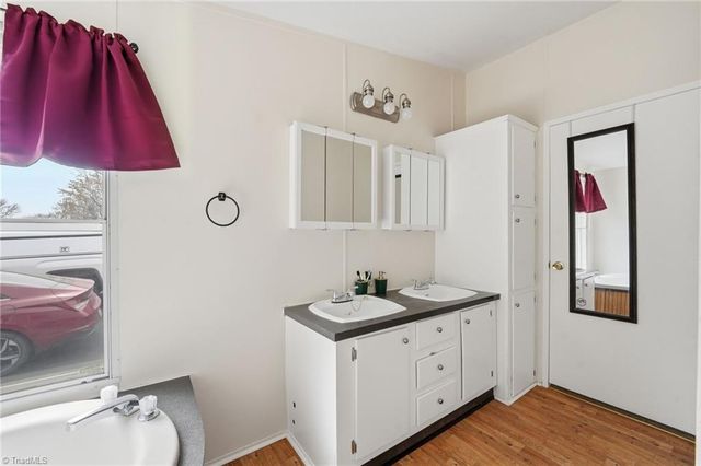 2862 Eagle Point Drive, Trinity, NC 27370