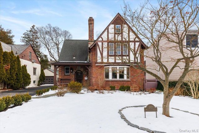 212 Manhattan Avenue, Tuckahoe, NY 10707