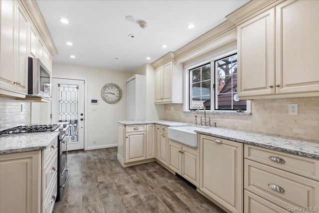 212 Manhattan Avenue, Tuckahoe, NY 10707