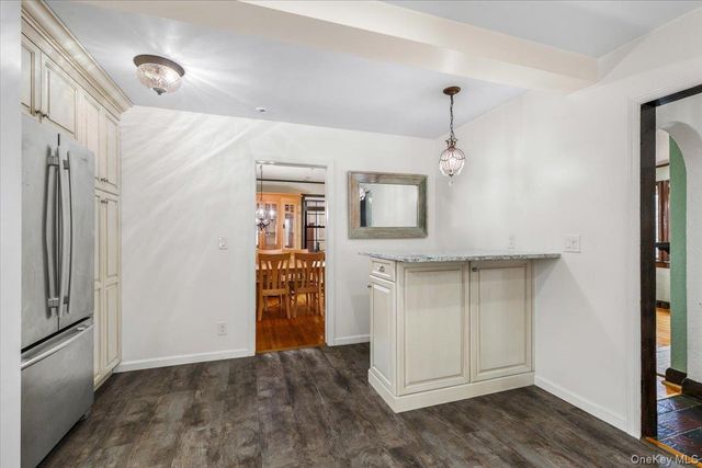 212 Manhattan Avenue, Tuckahoe, NY 10707