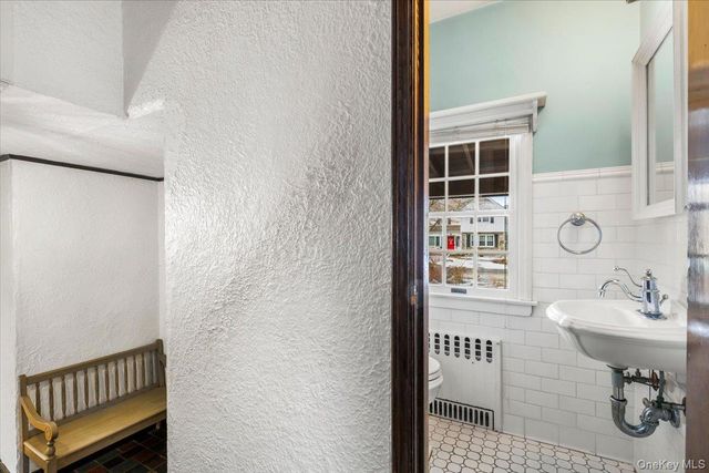 212 Manhattan Avenue, Tuckahoe, NY 10707