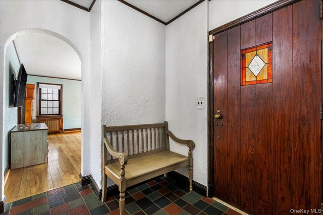 212 Manhattan Avenue, Tuckahoe, NY 10707