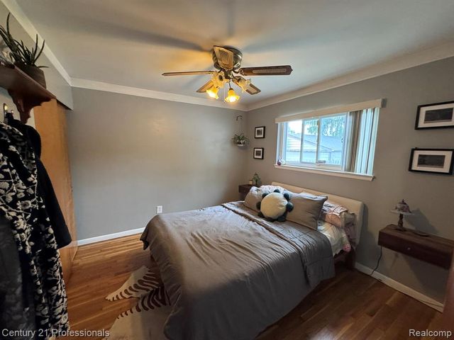 4973 Williams Street, Dearborn Heights, MI 48125