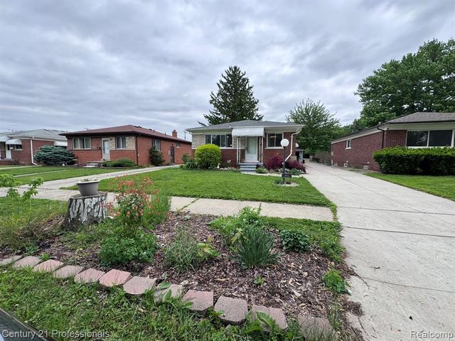4973 Williams Street, Dearborn Heights, MI 48125