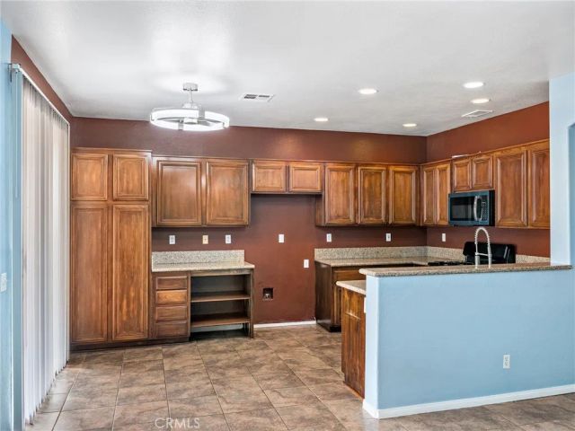 14400 Jeremiah, Adelanto, CA 92301
