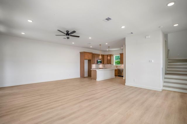 1226 E 23rd Street, Houston, TX 77009