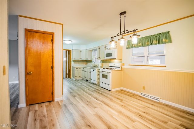 171 Veto Circle, Belpre, OH 45714