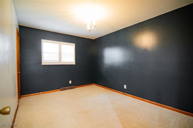 171 Veto Circle, Belpre, OH 45714