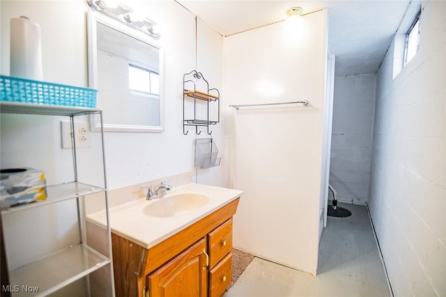 171 Veto Circle, Belpre, OH 45714