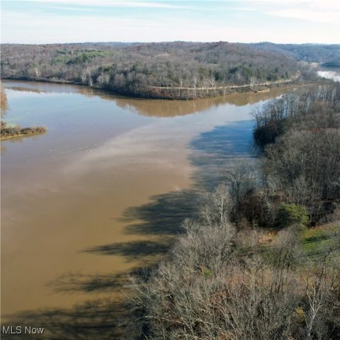 171 Veto Circle, Belpre, OH 45714