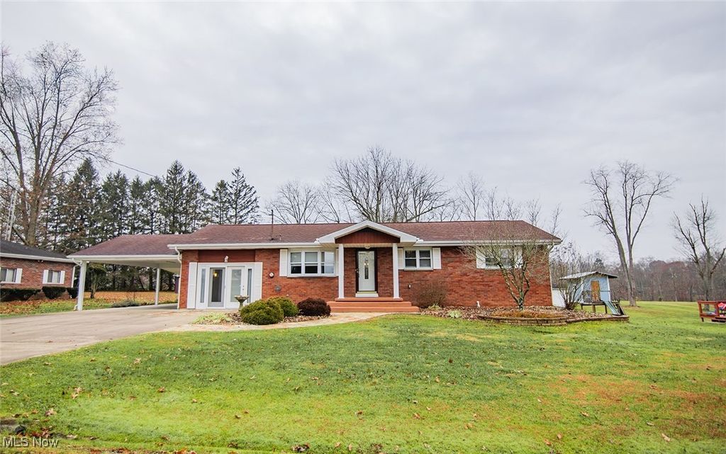 171 Veto Circle, Belpre, OH 45714