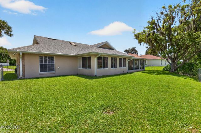 31 Old Sunbeam Drive, South Daytona, FL 32119