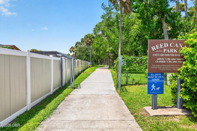 31 Old Sunbeam Drive, South Daytona, FL 32119