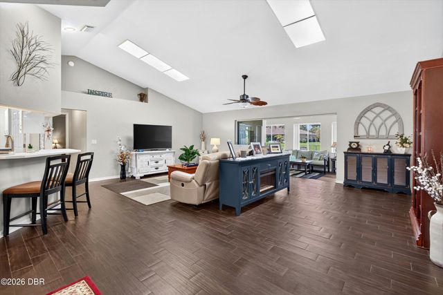 31 Old Sunbeam Drive, South Daytona, FL 32119