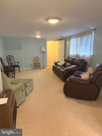 33 SHEFFIELD MANOR DR, Newark, DE 19711