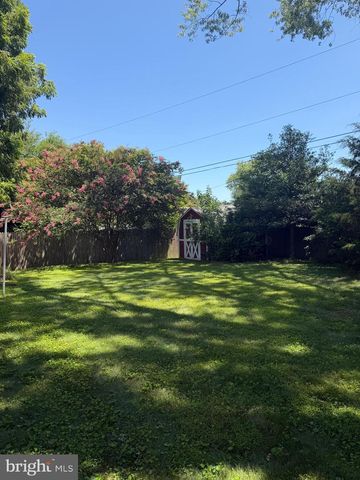 33 SHEFFIELD MANOR DR, Newark, DE 19711