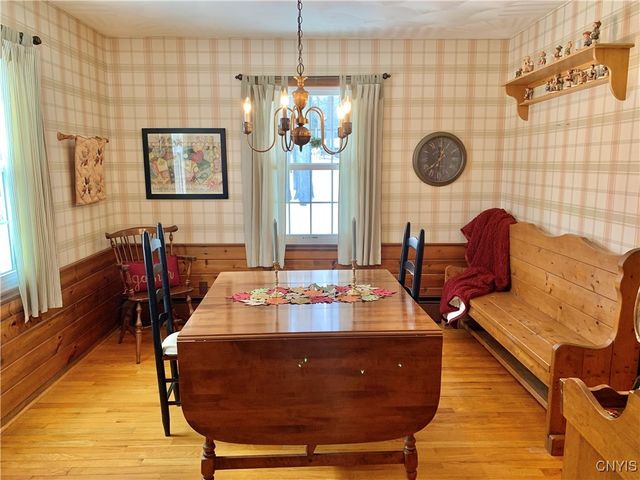 127 Clarion Drive, Whitestown, NY 13492