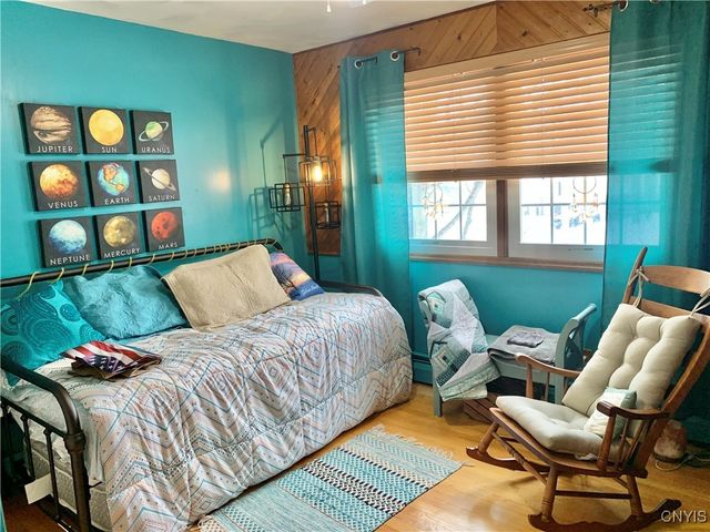 127 Clarion Drive, Whitestown, NY 13492