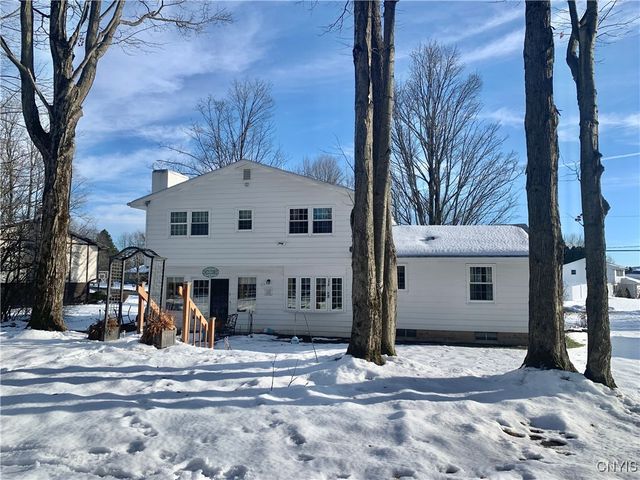 127 Clarion Drive, Whitestown, NY 13492