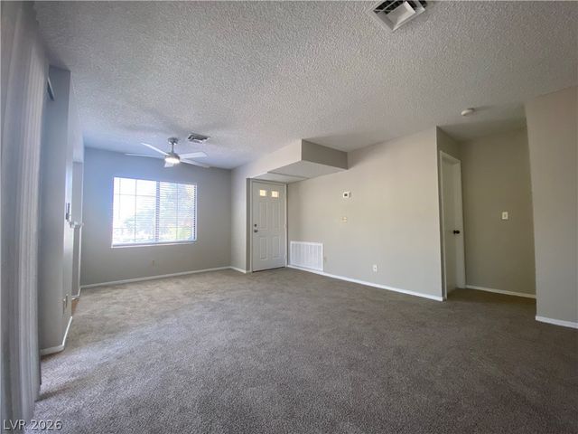 4805 Nara Vista Way 204, Las Vegas, NV 89103