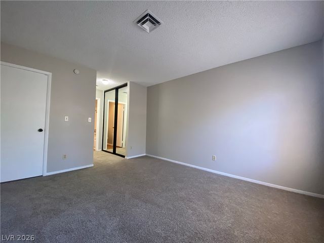 4805 Nara Vista Way 204, Las Vegas, NV 89103