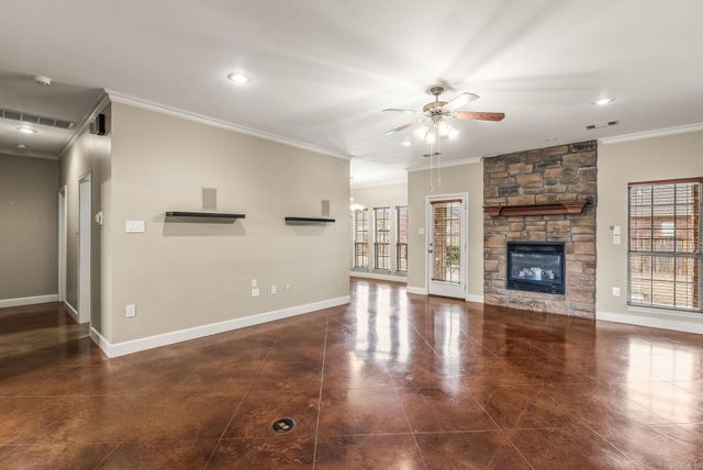 2730 Stone Wood Drive, Conway, AR 72034