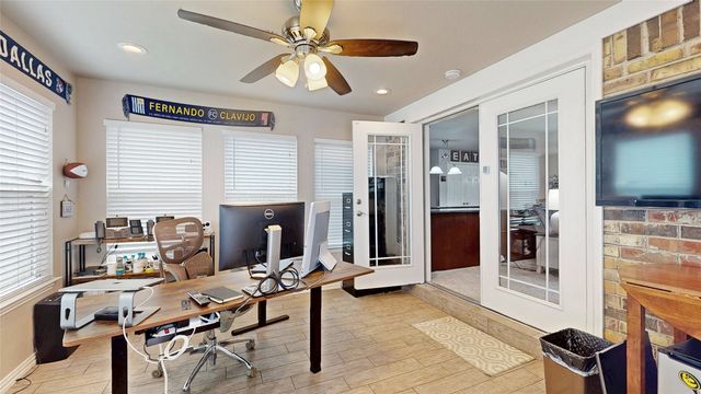 827 Heatherwood Drive, Wylie, TX 75098