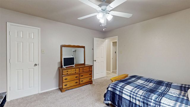 827 Heatherwood Drive, Wylie, TX 75098