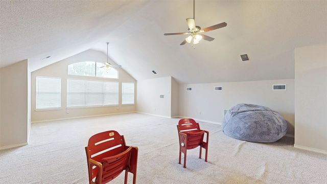 827 Heatherwood Drive, Wylie, TX 75098