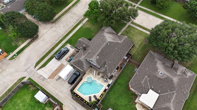 827 Heatherwood Drive, Wylie, TX 75098