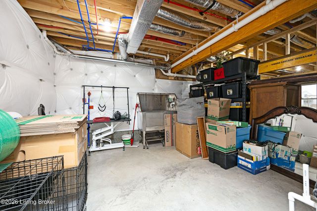 11 Governors Crossing, Lancaster, KY 40444