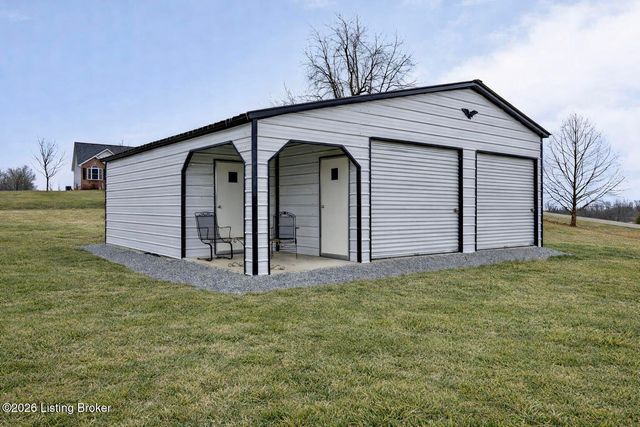 11 Governors Crossing, Lancaster, KY 40444