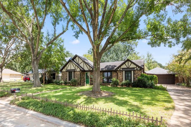 31210 Stella Lane, Tomball, TX 77375