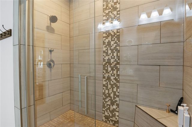 114 Glendale Lane, Rogers, AR 72758