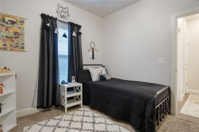 114 Glendale Lane, Rogers, AR 72758