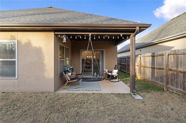 114 Glendale Lane, Rogers, AR 72758