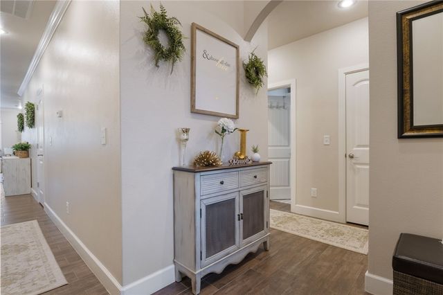 114 Glendale Lane, Rogers, AR 72758