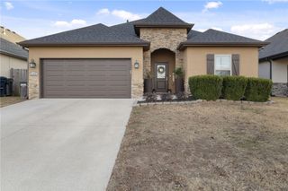 114 Glendale Lane, Rogers, AR 72758