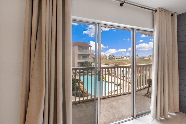 14428 Compass St 203, Corpus Christi, TX 78418