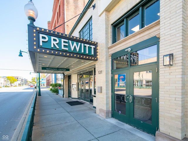 2281 Oakmont Drive, Plainfield, IN 46168