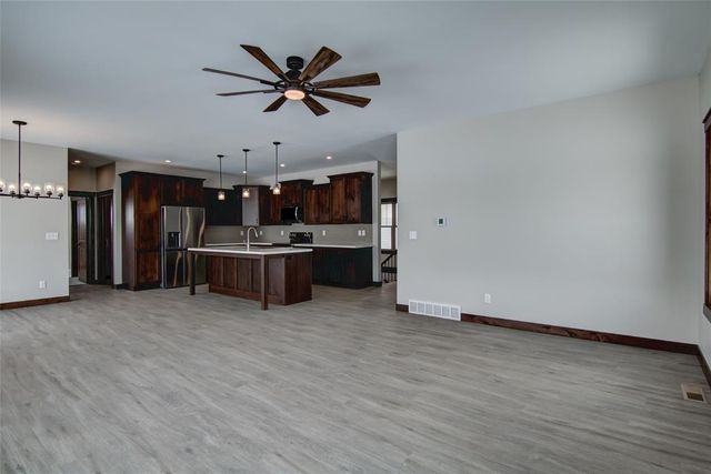 14175 41st Avenue, Chippewa Falls, WI 54729